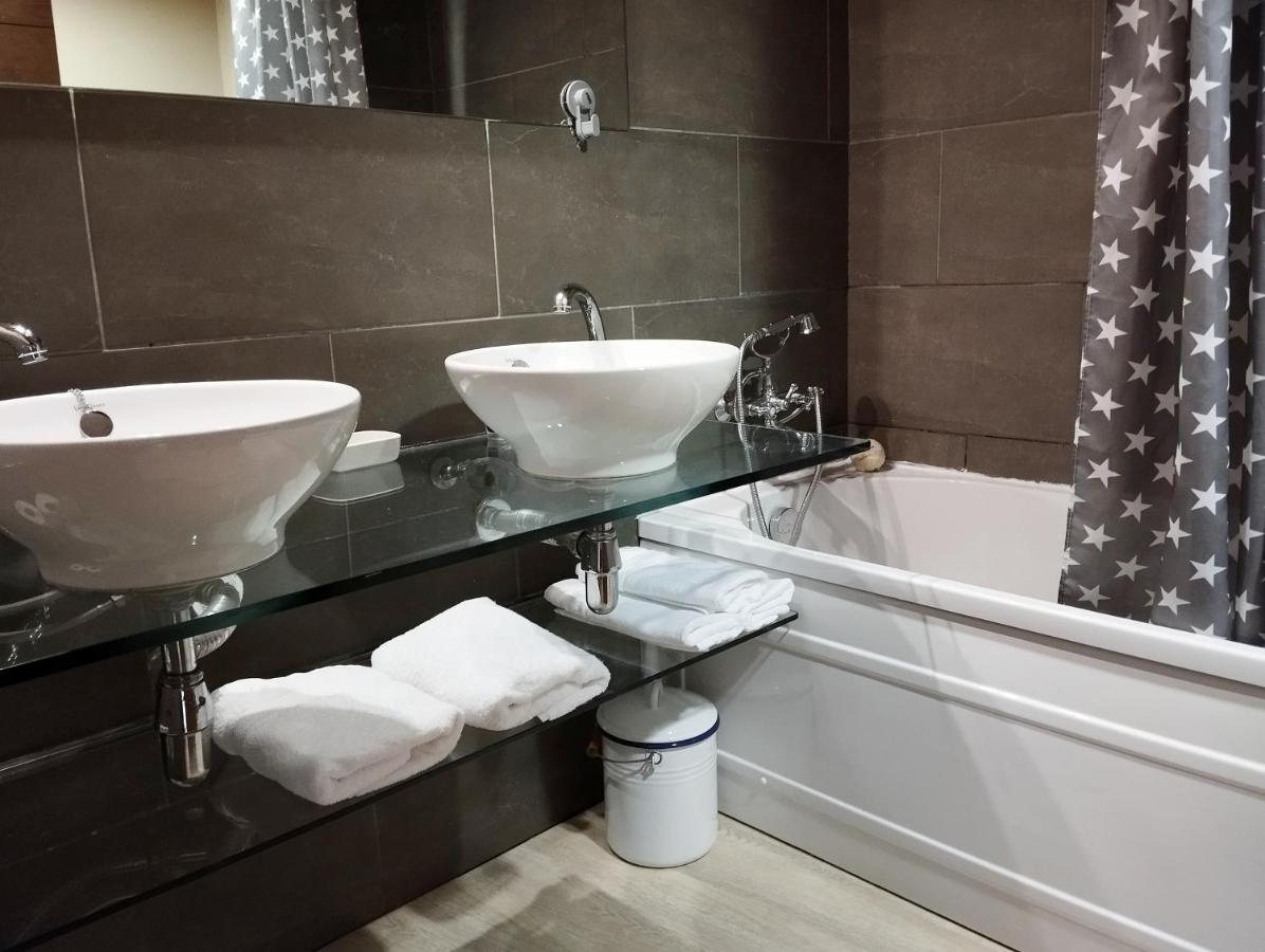 Apartament Santa Anna Montblanc Exterior photo