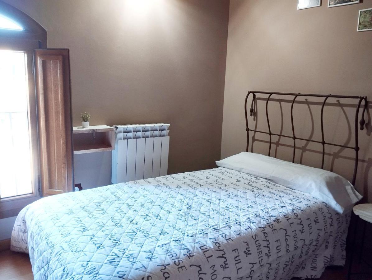 Apartament Santa Anna Montblanc Exterior photo