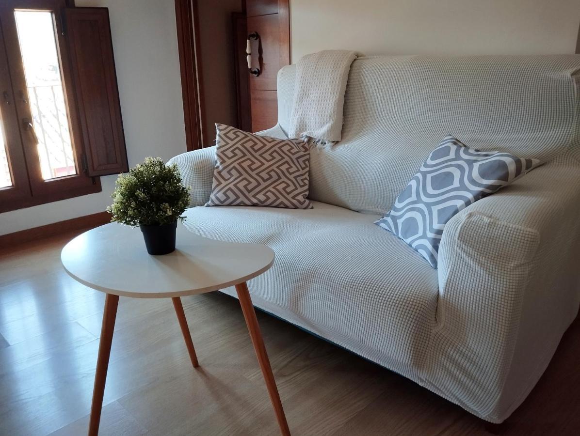 Apartament Santa Anna Montblanc Exterior photo